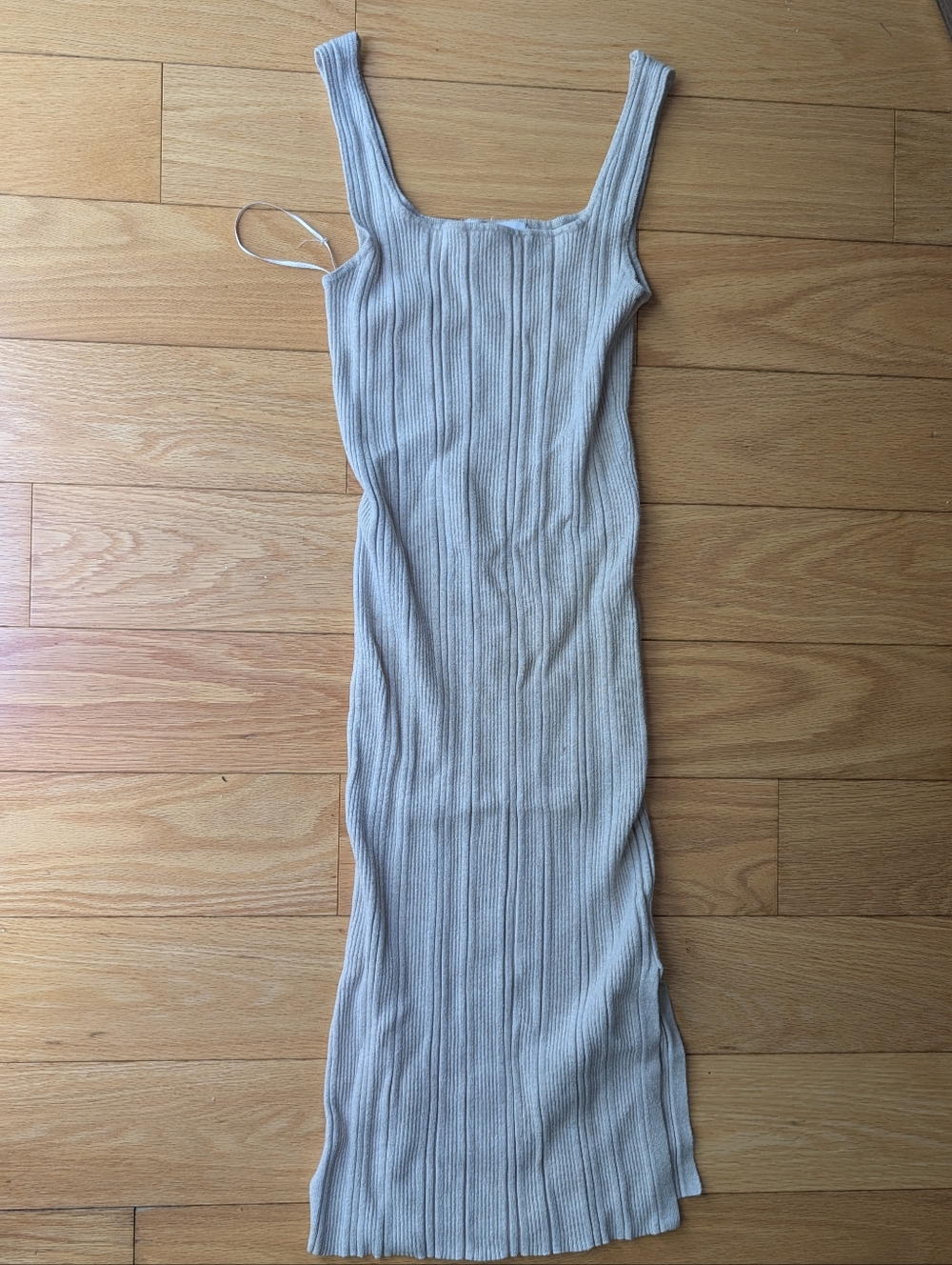 Olive & Oak Cream Ribbed Maxi Dress with Square Neck